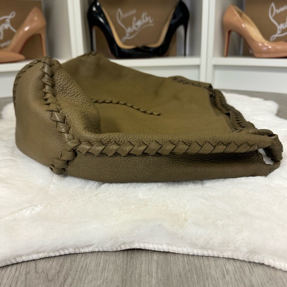 (SOLD) Bottega Veneta Cervo Hobo Shoulder Bag - Picture 10 of 16